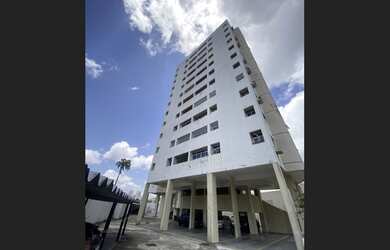 Imagem: Narbonne, bairro Papicu com 3 quartos, dependência