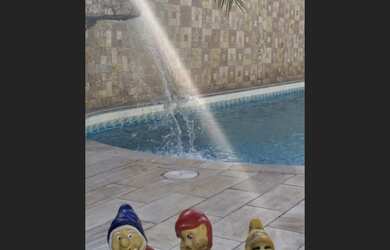 Imagem 3: Sobrado com piscina a 100 metros do mar! Jd. Real - Praia Grande - SP