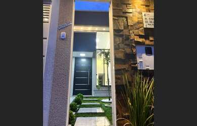 Imagem 5: OPORTUNIDADE ÚNICA! Casa Alto Padrão de 3 quartos, à venda, Setor Goiânia 2