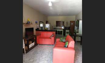 Imagem 6: Casa com ampla piscina em Lucena