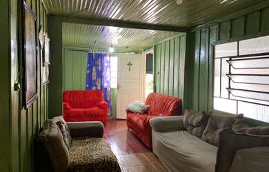 Imagem 5: CASA NO CENTRO DE ICARAÍMA