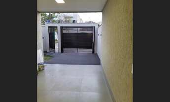 Imagem 4: Casa no Jardim Atlântico com 3 Quartos e 4 banheiros, à Venda