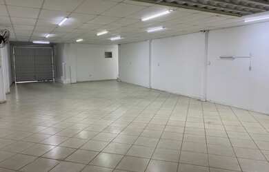 Imagem 6: Sala comercial em itajai- vila operária