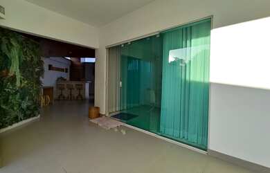 Imagem 2: Linda, ampla e decorada casa no bairro Timirim em Timóteo