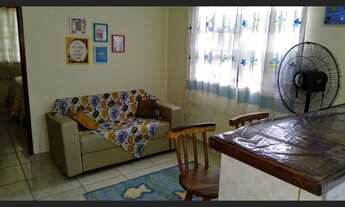 Imagem: Casa na prainha de Mambucaba rua principal