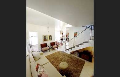 Imagem 4: Linda casa em condominio com 4 quartos