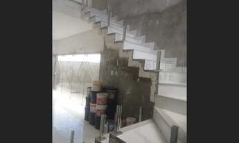 Imagem 2: Casa no Condomínio Ecoville II, 4 quartos, sendo 1 suíte, área de serviço. 168m²