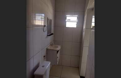 Imagem 4: Casa em condomínio fechado - Rua direta de Tancredo Neves