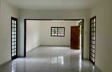 Imagem 5: Aluga-se Casa, 3 quartos, com beco e quintal, no Centro