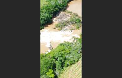 Imagem 15: Fazenda de 404 há em Oliveira