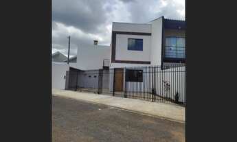 Imagem: Sobrados a venda - Uvaranas