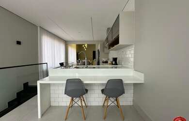 Imagem 5: ALPHAVILLE MANAUS 4 | MOBILIADA com 3 Suítes, Área gourmet, Piscina