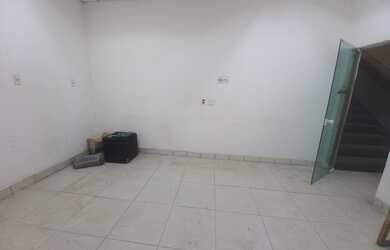 Imagem 2: Descrição Loja / Salão / Ponto Comercial para alugar - Centro - Santos