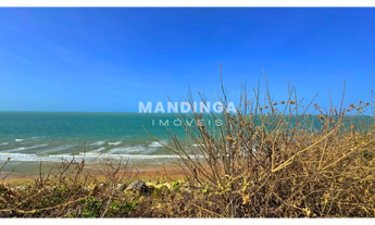 Imagem 3: É só descer pela trilha e você já está na praia!