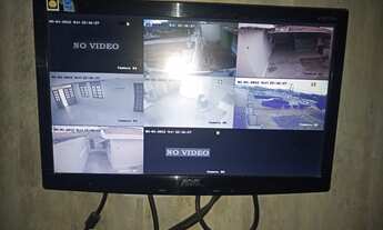 Imagem 4: Ótima casa com 4 suítes na Cohabinal