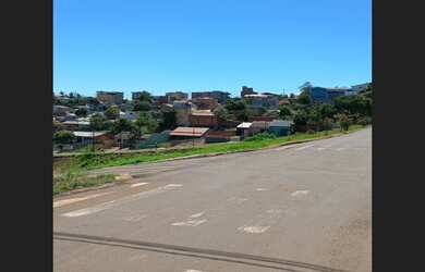 Imagem 2: Terreno esquina 476 metros Mauá da serra PR rua servinando Rodrigues