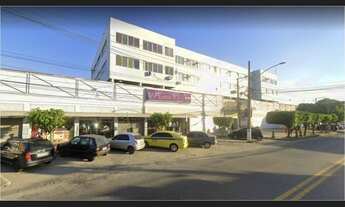 Imagem 2: 31 lojas e 43 salas comerciais em centro comercial no bairro de Guadalupe, Rio de Janeiro