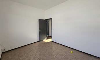 Imagem 4: REALENGO - LINDA CASA LINEAR À VENDA 2QTS - 2 VAGAS - CONDOMÍNIO FECHADO