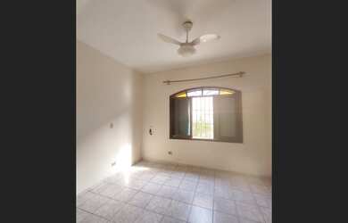 Imagem 7: Casa próximo a praia em Itanhaém