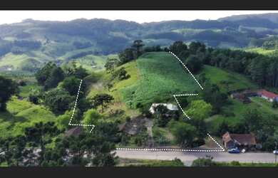 Imagem 3: Sítio 37.000 m² com Casa 2 Dorm. Rancho, Lagoa, Pomar de Frutas em Braço do Trombudo SC