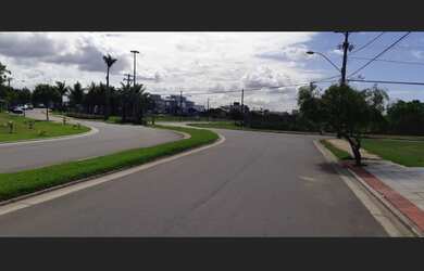 Imagem 7: Terreno de esquina, de frente para Lagoa Jacuném, setor tranquilo