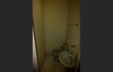 Imagem 3: Loco ponto comercial R$1.500 com 3 salas de escritório no centro