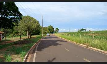 Imagem 4: Chácara 5 mil metros com casa a 1 km da cidade de Pérola no PR asfaltado até entrada