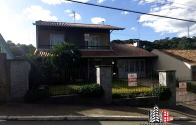 Imagem 3: Casa Ampla com Piscina em Rio Negrinho