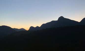 Imagem 2: Casa com 3 Quartos para alugar - Araras - Petrópolis/RJ