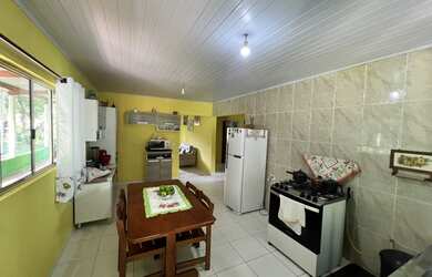 Imagem 5: Chácara À Venda em Juquitiba SP com 3.000 m2, casa, lago e área gourmet