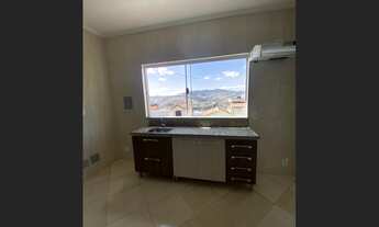 Imagem 4: Excelente Casa com localização privilegiada !!