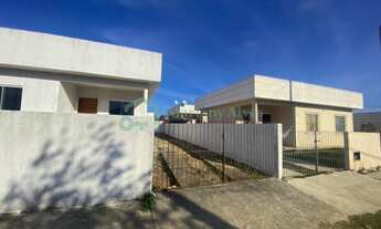 Imagem 2: Primeira locação com 2 quartos, varanda, quintal, Aceita financiamento