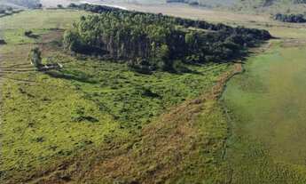 Imagem 6: Fazenda de 27 há em Oliveira MG