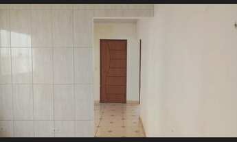 Imagem 2: Casa troco por carro casa 65 metros 2 quartos na cidade de Pérola no Paraná