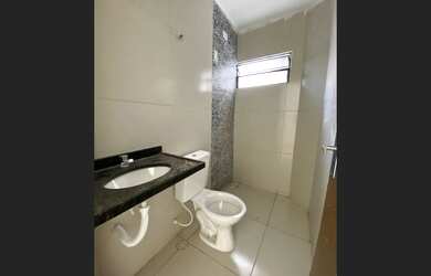 Imagem 3: VENDO PRIVÊ FRENTE PARA RUA EM PAU AMARELO