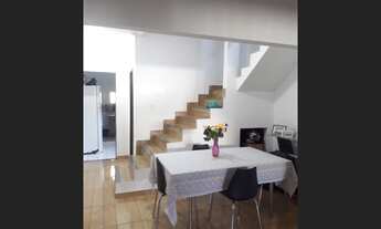 Imagem: Casa (nova - recém construída