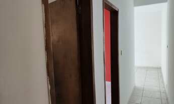 Imagem: Alugo casa em vila, com área independente