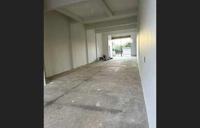 Imagem 7: Barração Comercial 130 m2 Coberto Fechado e Fundo com 500m2 sem cobertura