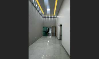 Imagem 7: Casa c/ piscina no Setor Santos Dumont