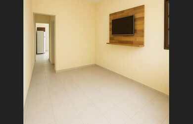 Imagem 2: Imóvel à Venda na Vila Peri - Localização Privilegiada!