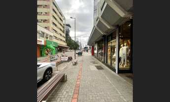 Imagem 4: Sala comercial térrea no Centro de Criciúma Catarina Gaidzisnki trade Center