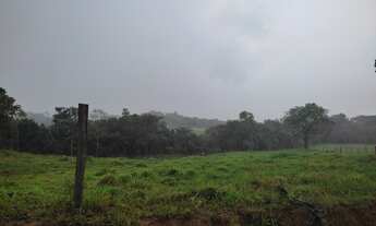 Imagem: Terreno de 3 há com água em Itaguara MG