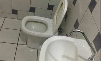 Imagem 7: Casa com dois lotes com piscina