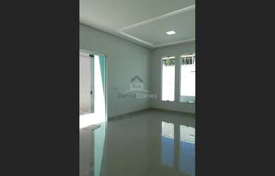 Imagem 6: Casa de alto padrão, no bairro Planalto,3 quartos, um com suíte