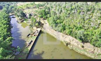 Imagem 2: Sítio à Venda em Miracatu SP com 30.000 m2, piscina, 3 lagos e riacho!