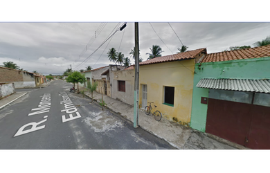 Imagem 2: Casa grande no coração de Aranaú medindo 9,50x17,00