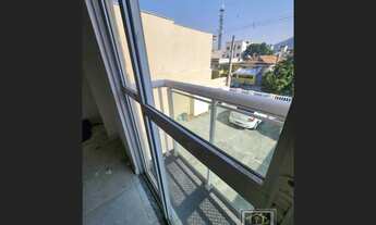 Imagem 2: Apartamento de 3 quartos em Cascadura na rua Felício