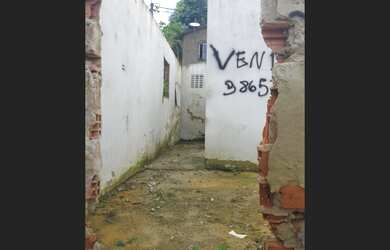 Imagem 2: Vendo terreno no alto do Cristo em cavaleiro. Jaboatão dos Guararapes