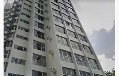 Imagem: VENDO UM BOM APTO NA av. BOA VIAGEM, COM