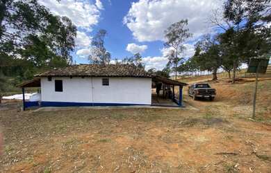 Imagem 6: Fazenda de 51 há em Desterro de Entre Rios MG